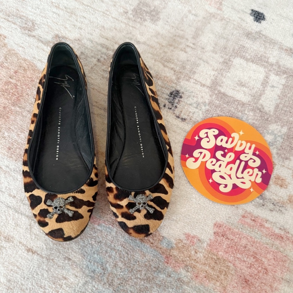 GIUSEPPE ZANOTTI Leopard Print Flats with Skull Detail Size 35